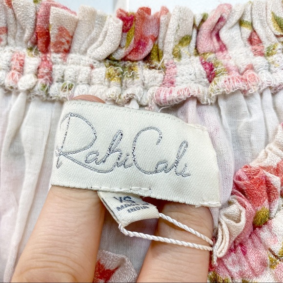 Rahi Cali Off Shoulder Daytime Dress - Picture 13 of 14